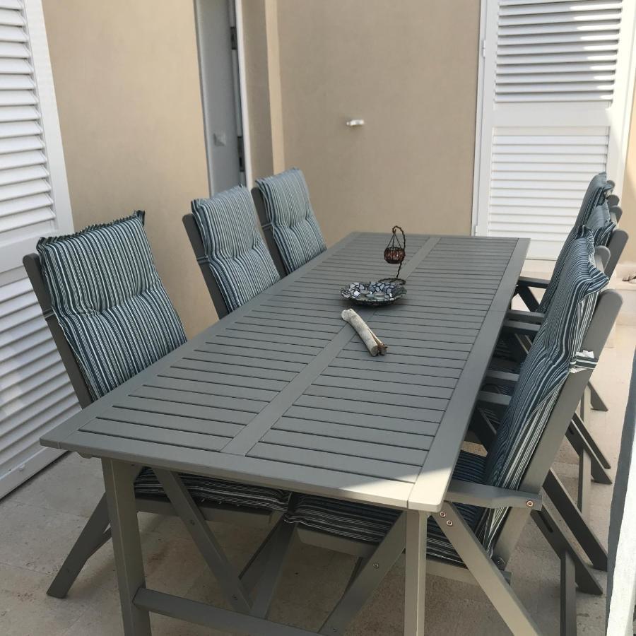 Apartman Festini Pag Pag Town Exteriör bild