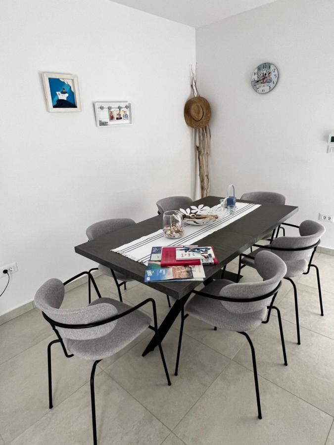 Apartman Festini Pag Pag Town Exteriör bild
